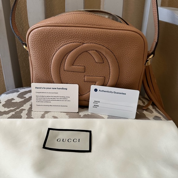 ‼️SOLD‼️ Gucci Soho Disco Bag Small Leather Camelia Beige Crossbody - Picture 3 of 16